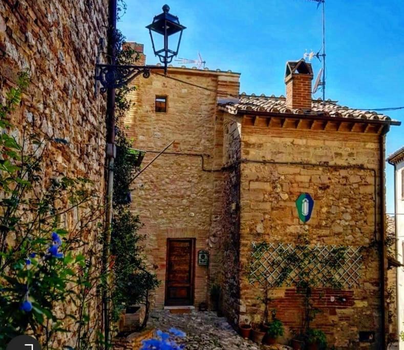 *La Torre Di Amelia* Nel Cuore Dell' Umbria Zewnętrze zdjęcie